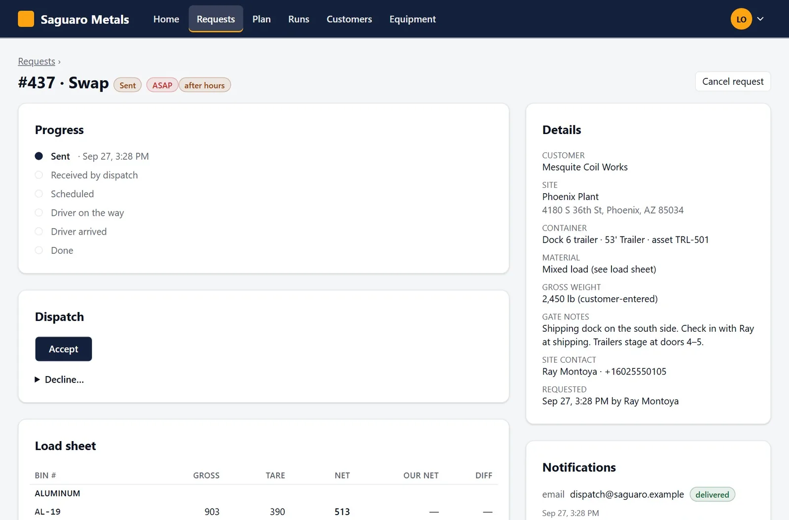 One request open in the portal with its details, load sheet and Accept button.